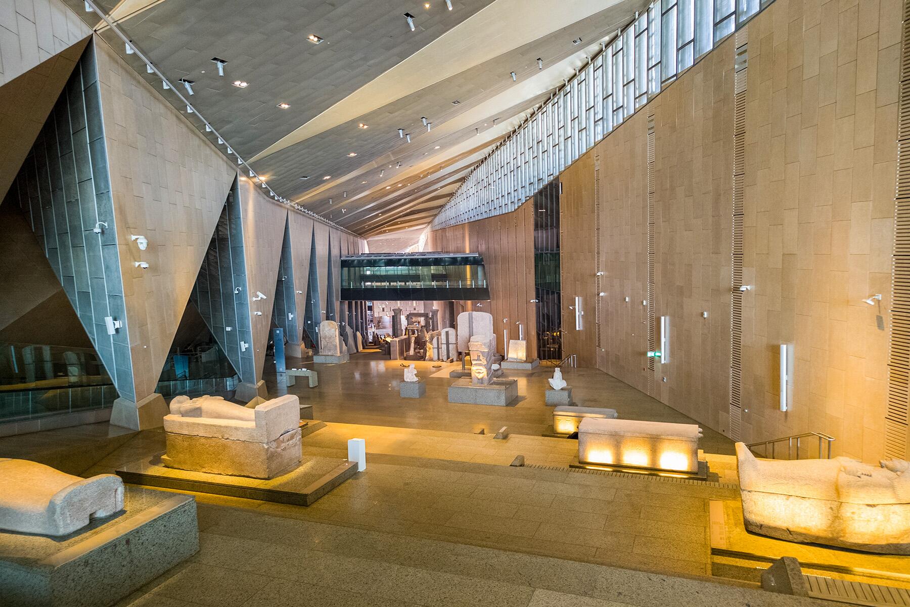 1_Shutterstock_2552960769_Maciek Grabowicz