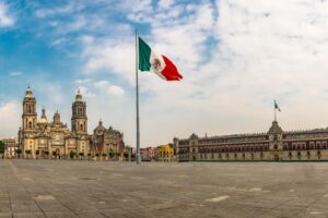 J'essaye d'obtenir ma résidence mexicaine permanente. C'est long et délicat, mais voici comment c'est fait