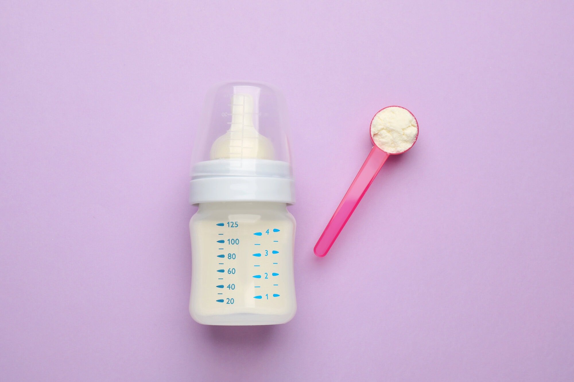 Comment obtenir des formules de bébé gratuites (11 façons réelles qui fonctionnent)