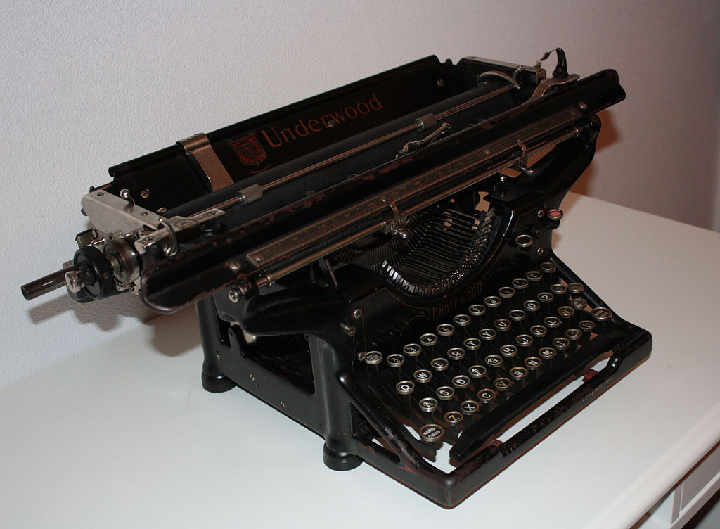 11 machines à écrire antiques qui valent la peine d'être collectées