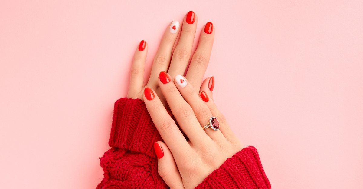 12 idées de nail art à la mode pour une manucure de déclaration