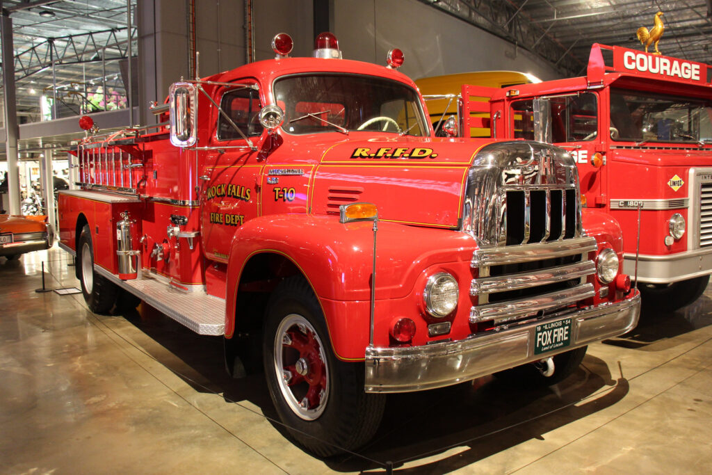 16 camions de pompiers rares et remarquables de différents pays