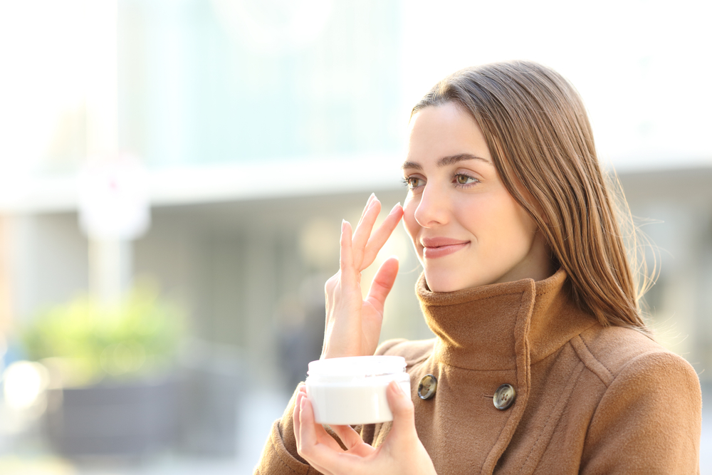 12 conseils pour garder votre peau en bonne santé dans l'air d'automne sec