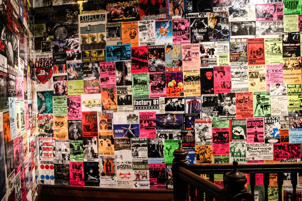 6 articles musicaux promotionnels qui sont devenus l'or collectionneur