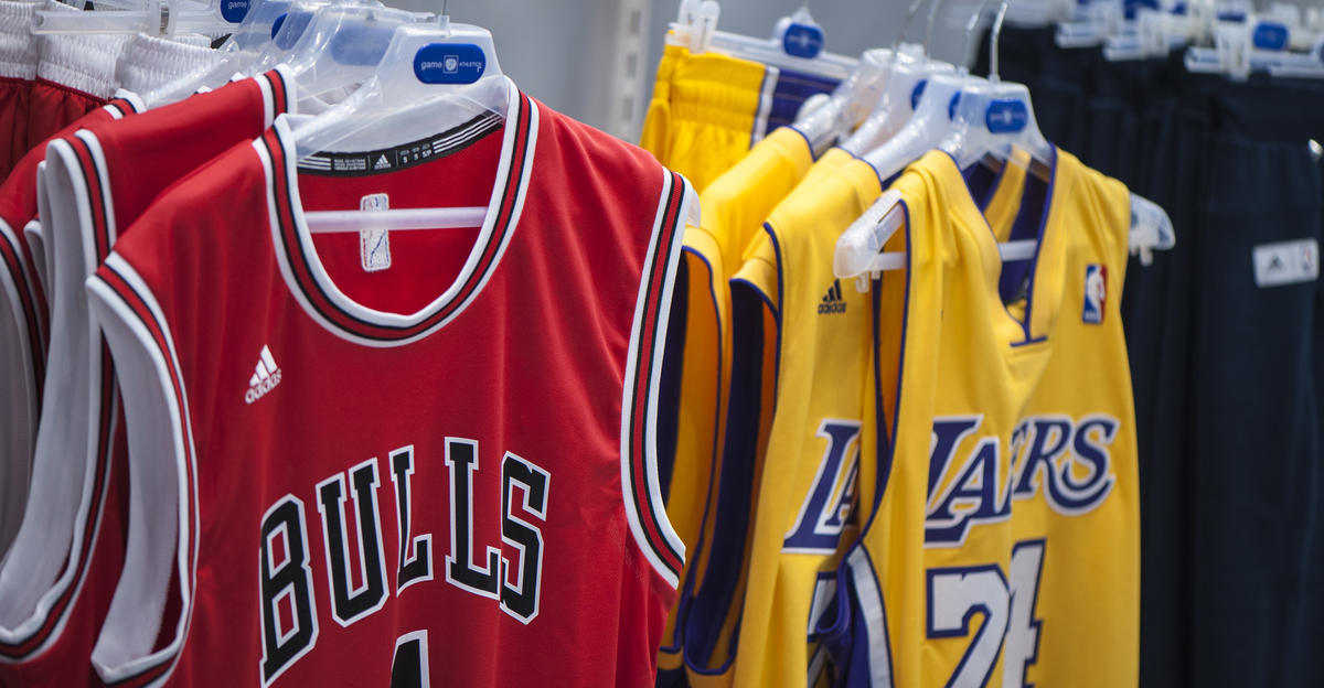 11 Jerseys signés les plus précieux de l'histoire du sport