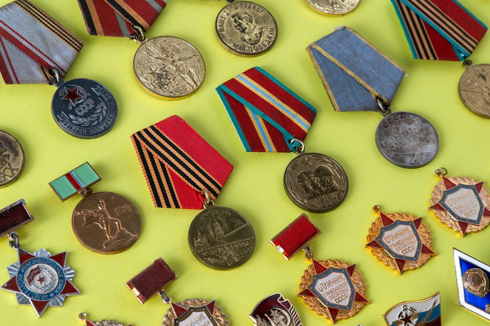 11 médailles et badges que les collectionneurs apprécient le plus