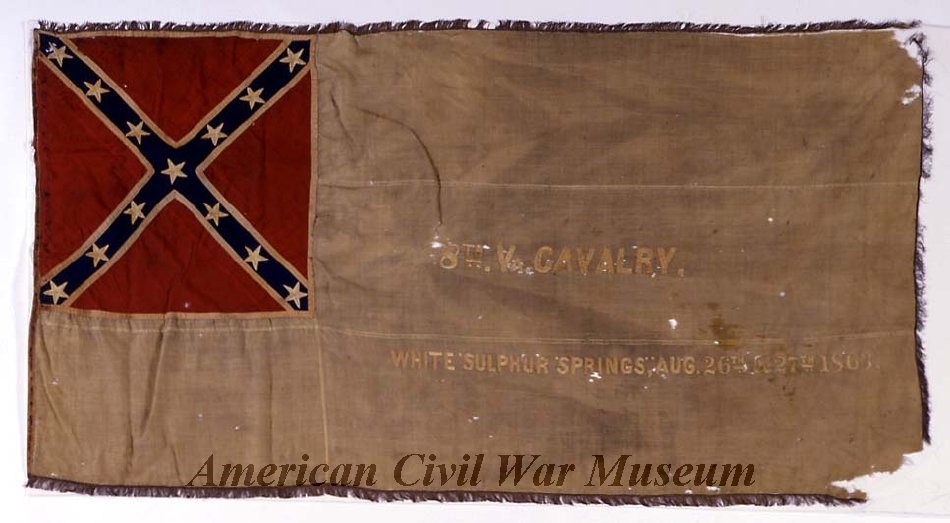 6 drapeaux historiques des campagnes militaires qui sont les favoris des collectionneurs