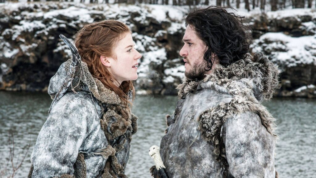 6 Fantasy Show Romances qui ont façonné les scénarios