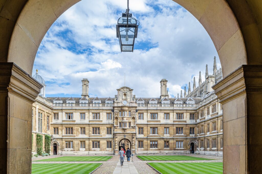 10 universités historiques qui méritent d'être visitées même si vous n'êtes pas étudiant
