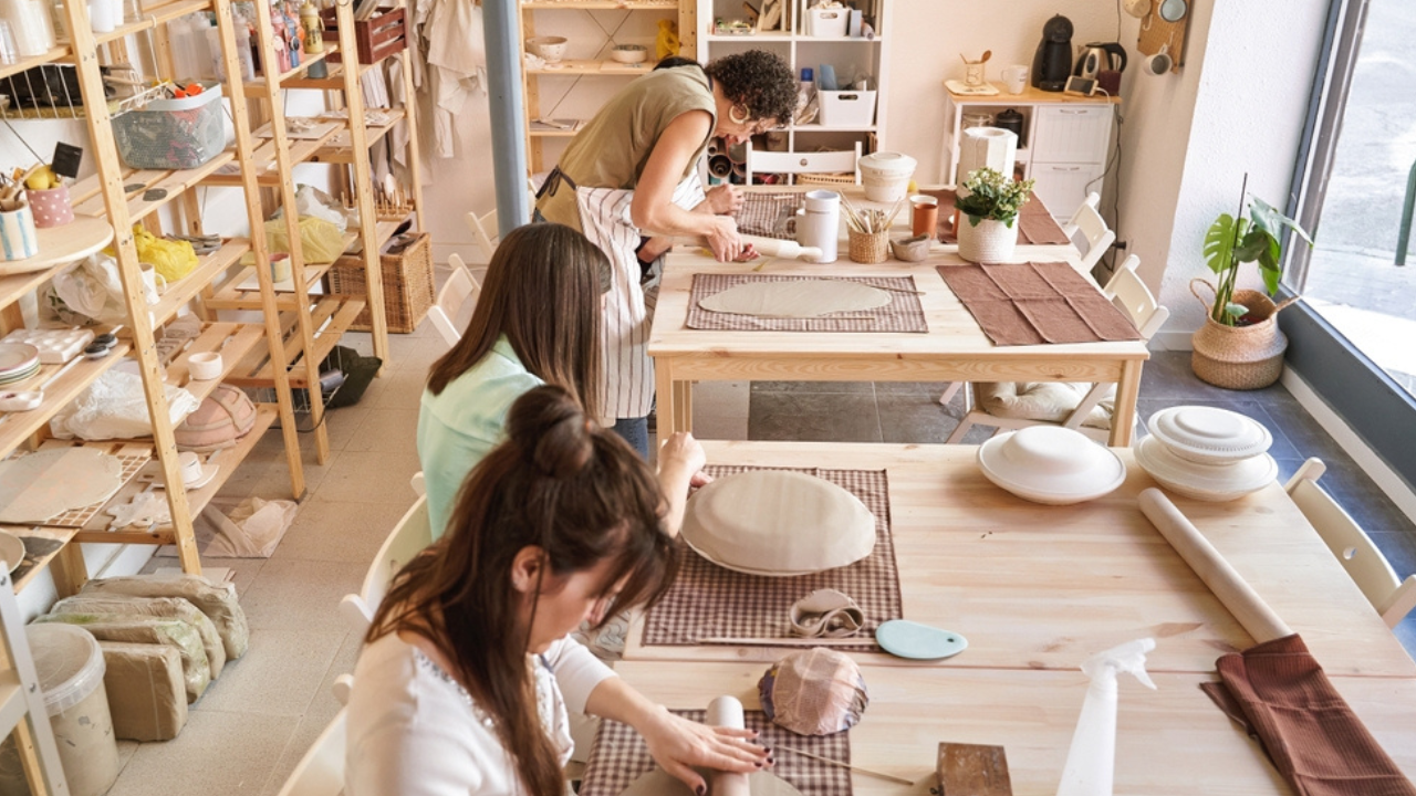 14 objets de collection classiques en céramique Lefton avec un attrait durable