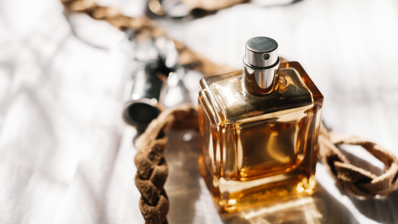 15 flacons de parfum vintage qui peuvent être incroyablement précieux