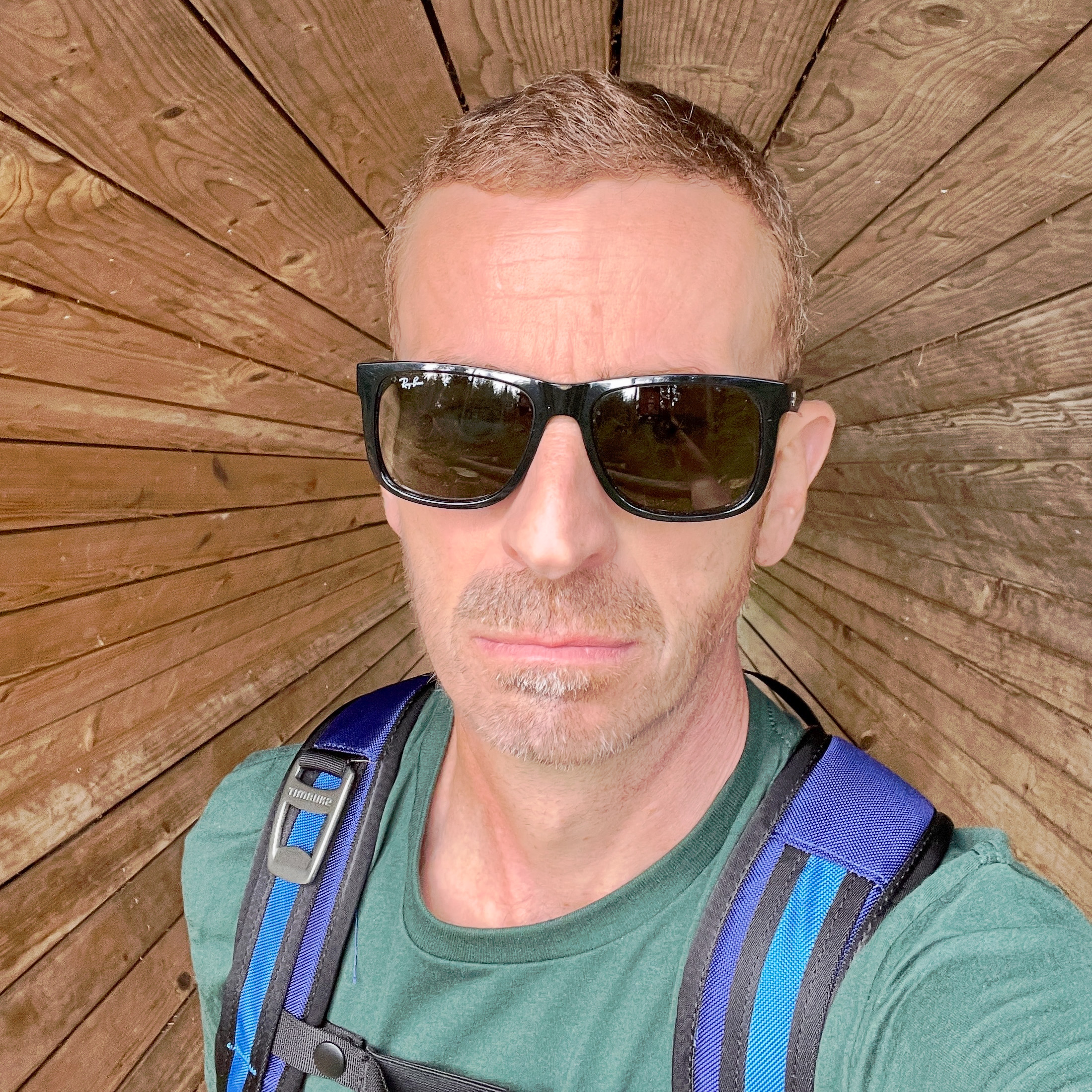 Une photo de la tête et des épaules de Rich Owen, contributeur de Live Science