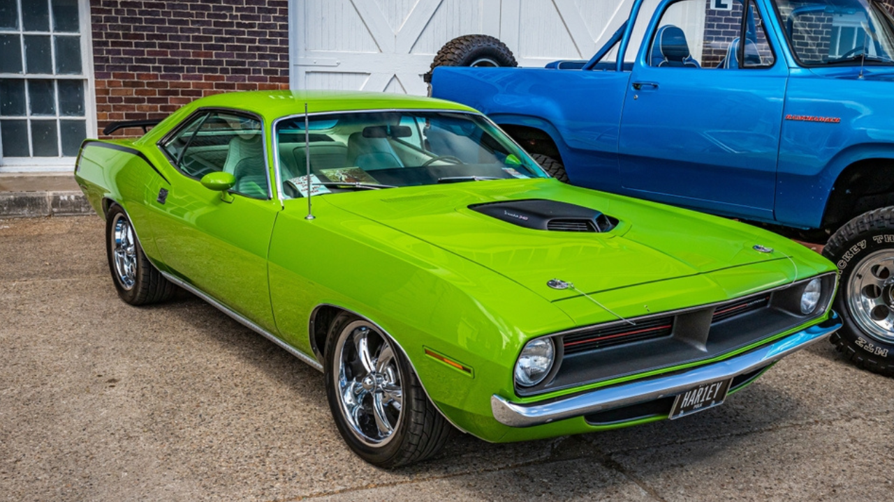 13 collectionneurs de Muscle Cars rares toujours à la chasse aux enchères