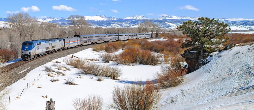 7 voyages en train à la fin de l'hiver aux États-Unis avec de grandes vues et des sièges chauds