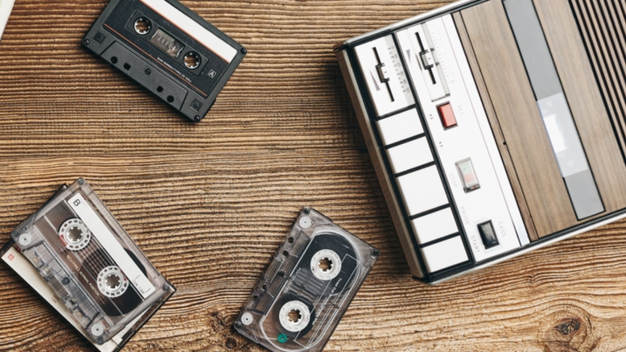 11 cassettes avec des emballages étranges que les collectionneurs recherchent aujourd'hui