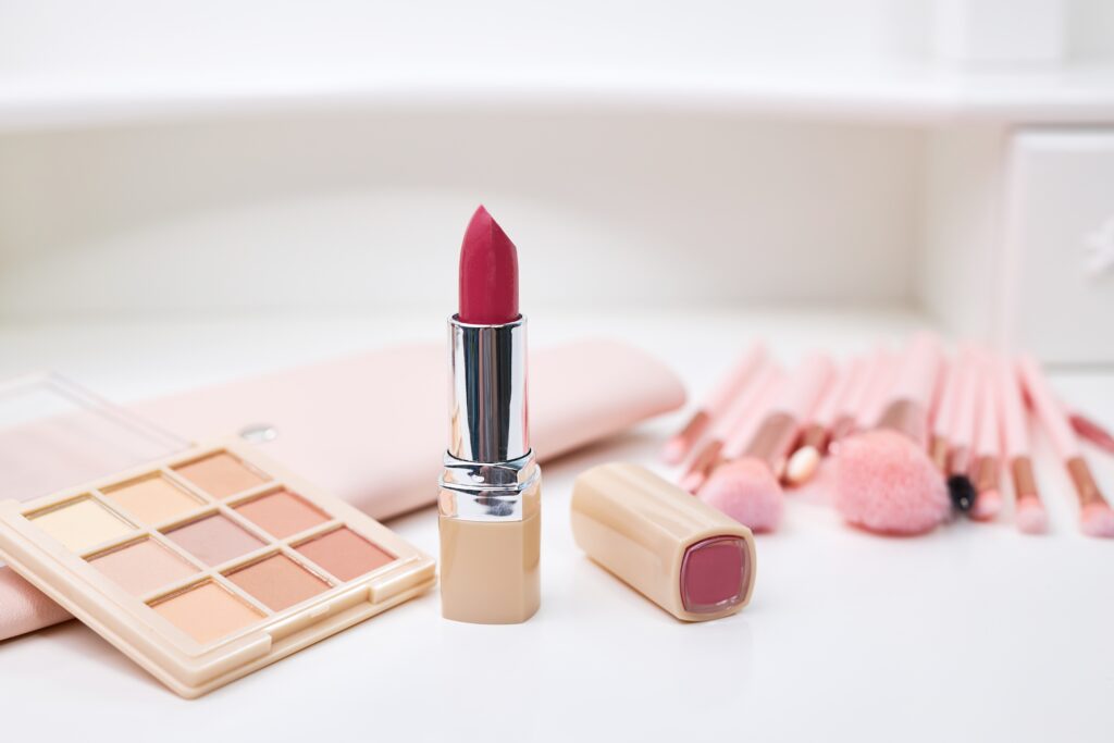 15 collaborations de maquillage rares qui se revendent désormais plus cher que la vente au détail