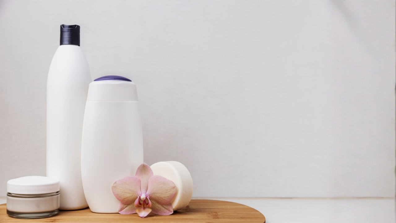 13 ensembles de shampoings et revitalisants abordables qui donnent l’impression d’être de qualité salon