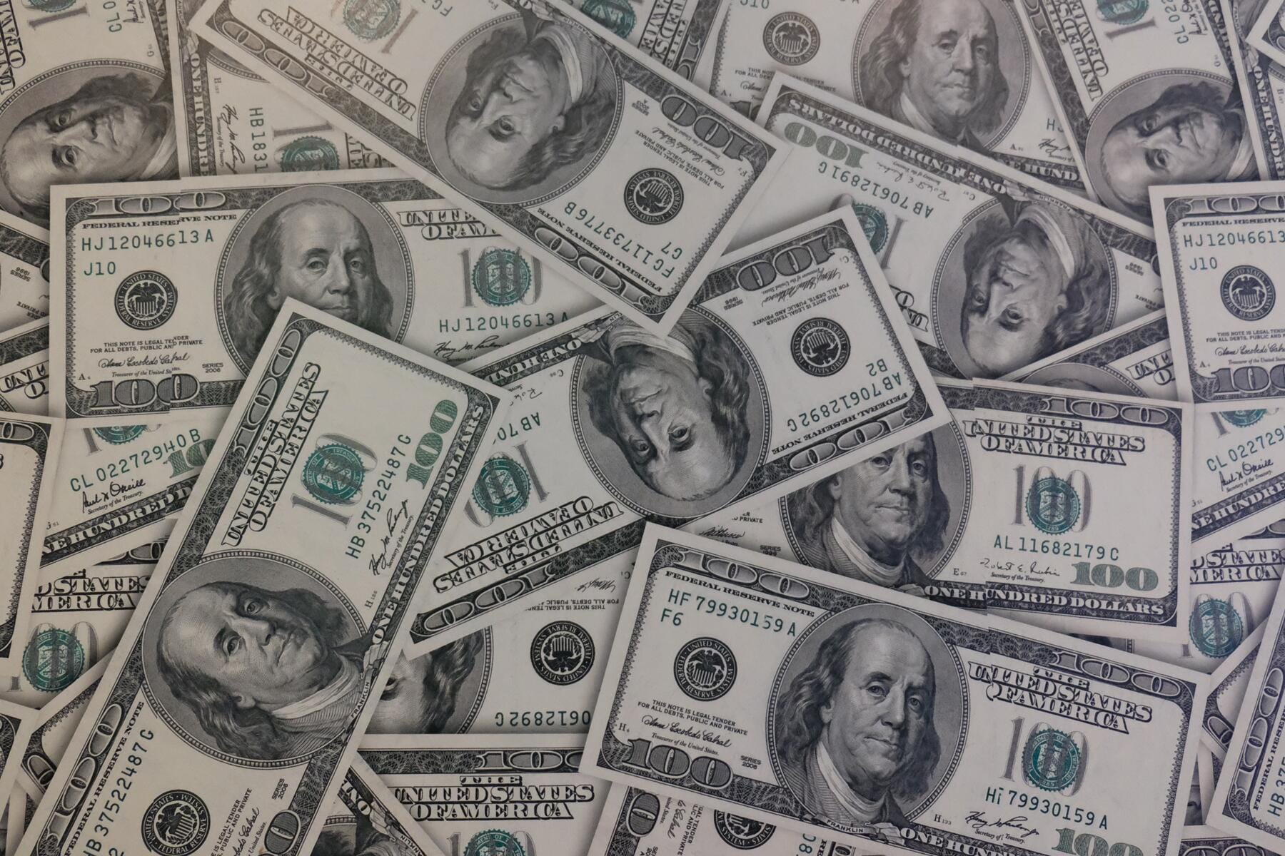 Un passager riposte après que le gouvernement fédéral ait saisi 82 ​​000 $ à l'aéroport