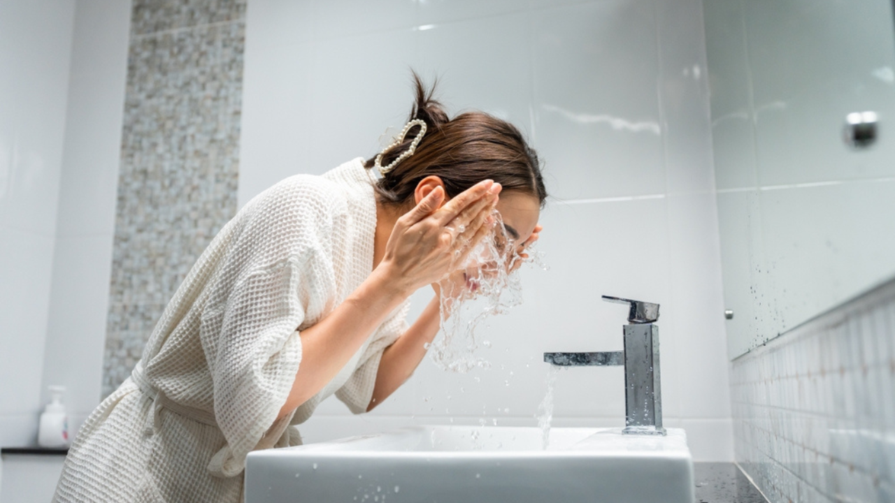 15 mythes sur les soins de la peau du printemps auxquels il faut arrêter de croire maintenant