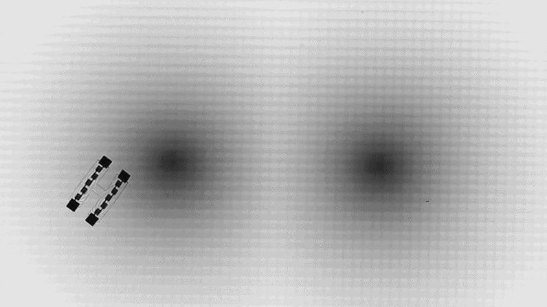 Ces minuscules robots nageurs peuvent naviguer dans des labyrinthes « d'espace-temps artificiel » grâce à la relativité d'Einstein