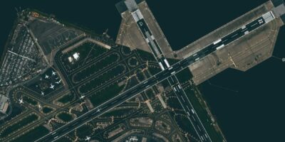 La Guardia ferme ses portes après qu&rsquo;une collision avec Air Canada a tué un pilote et un copilote