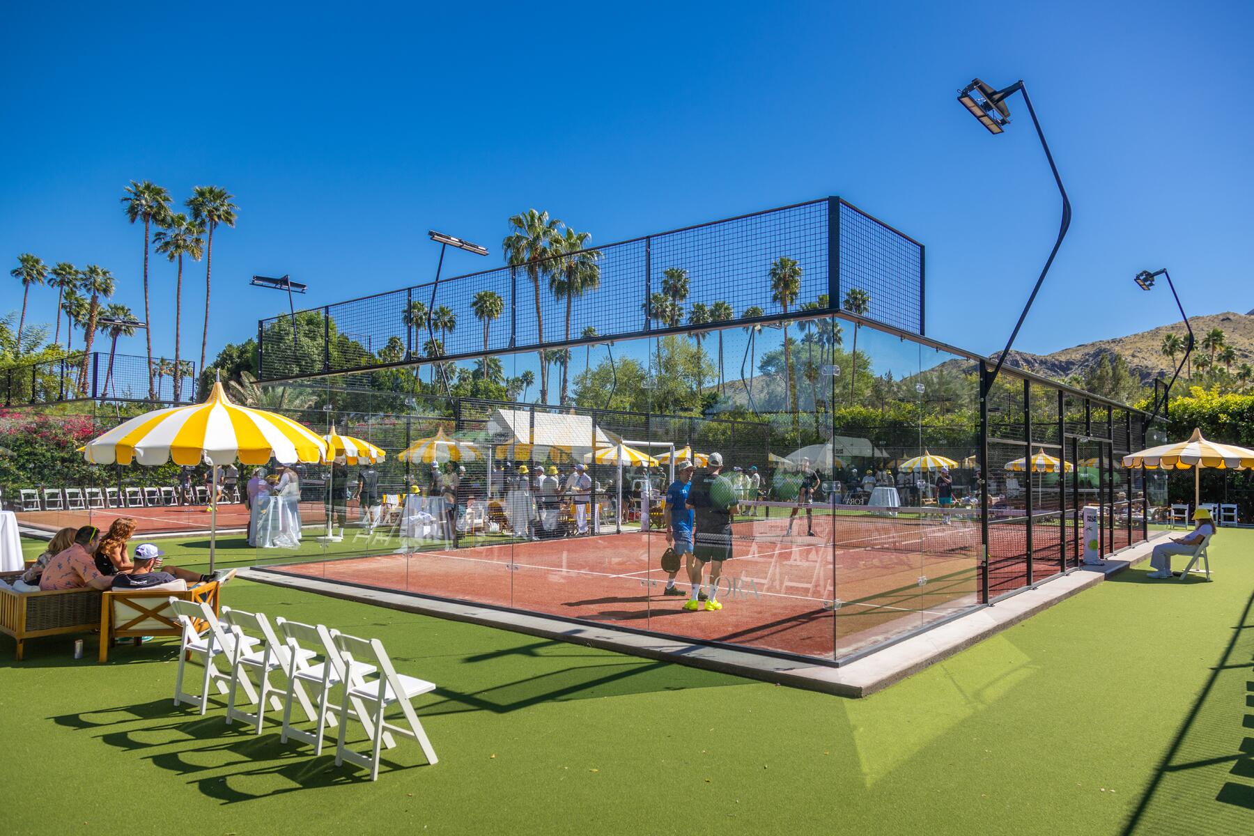 Le sport de raquette addictif auquel tout le monde joue maintenant (et ce n'est pas le pickleball)