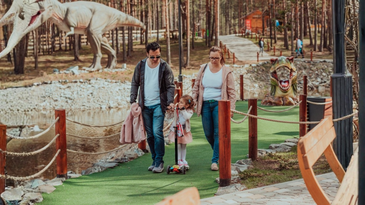 11 voyages printaniers pour les familles qui veulent des dinosaures, des trains et une histoire vivante