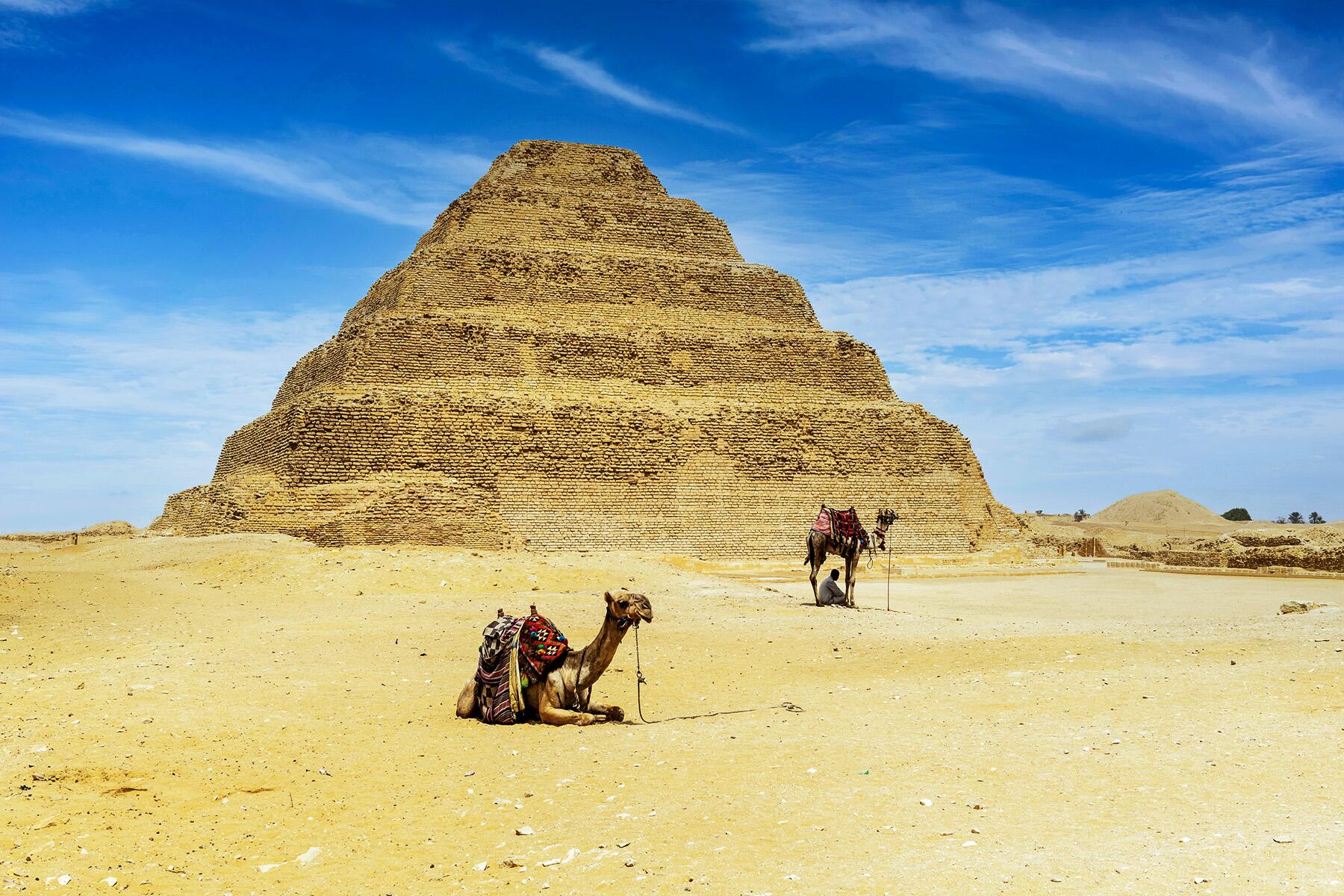 Une histoire d’amour se cache dans l’un des tombeaux les plus anciens d’Égypte
