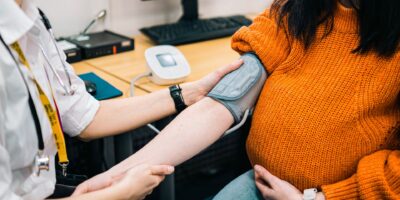 La prééclampsie pourrait être traitée avec une thérapie de « filtrage du sang », selon les premières études