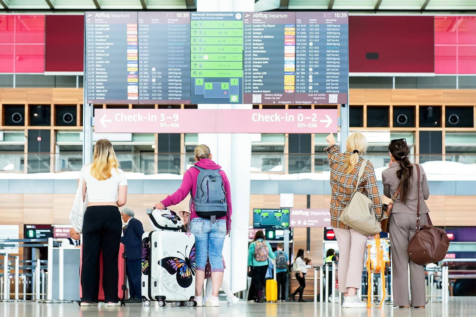 Évitez les files d'attente TSA gratuitement dans ces aéroports en utilisant un hack secret de file d'attente virtuelle