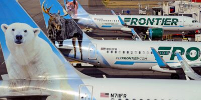 Les choix de bagages des passagers mettent des vies en danger sur la piste de Denver