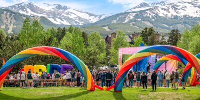 10 petites villes américaines organisent d&rsquo;incroyables célébrations de la fierté