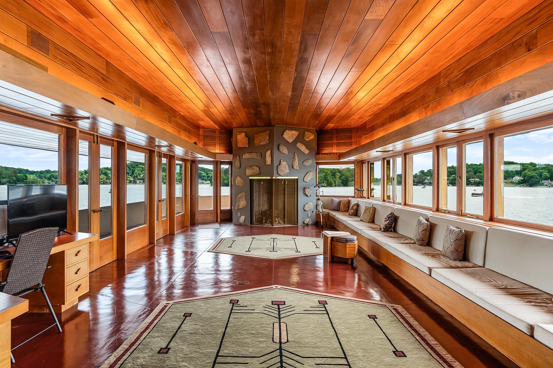 3_New York_Mahopac_L'intérieur de Frank Lloyd Wright_David S. Allee_DS206819_David S
