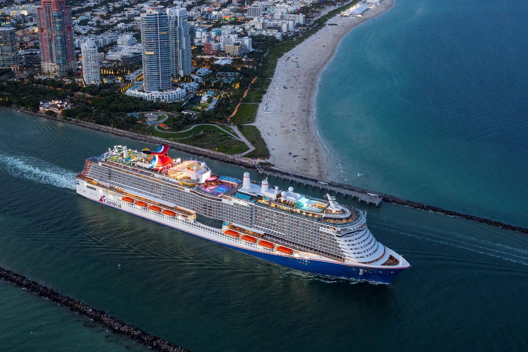 Cette croisière s'est terminée par des cris, des coups de poing et des interdictions à vie