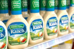 La TSA a un rappel important sur la vinaigrette ranch