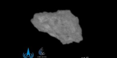 Une sonde chinoise secrète prend la première photo de la mystérieuse « quasi-lune » de la Terre – et cela pourrait poser un gros problème