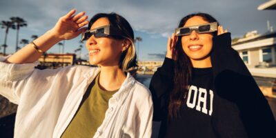 Où acheter des lunettes et du matériel d&rsquo;observation pour l&rsquo;éclipse solaire de dernière minute avant le 12 août
