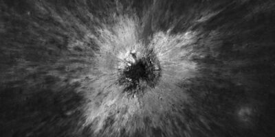 « Nous ne nous attendons à rencontrer cela qu&rsquo;une fois tous les 130 ans » : un nouveau cratère énorme sur la Lune pourrait signifier un pas de géant pour la science lunaire, selon un chercheur chevronné
