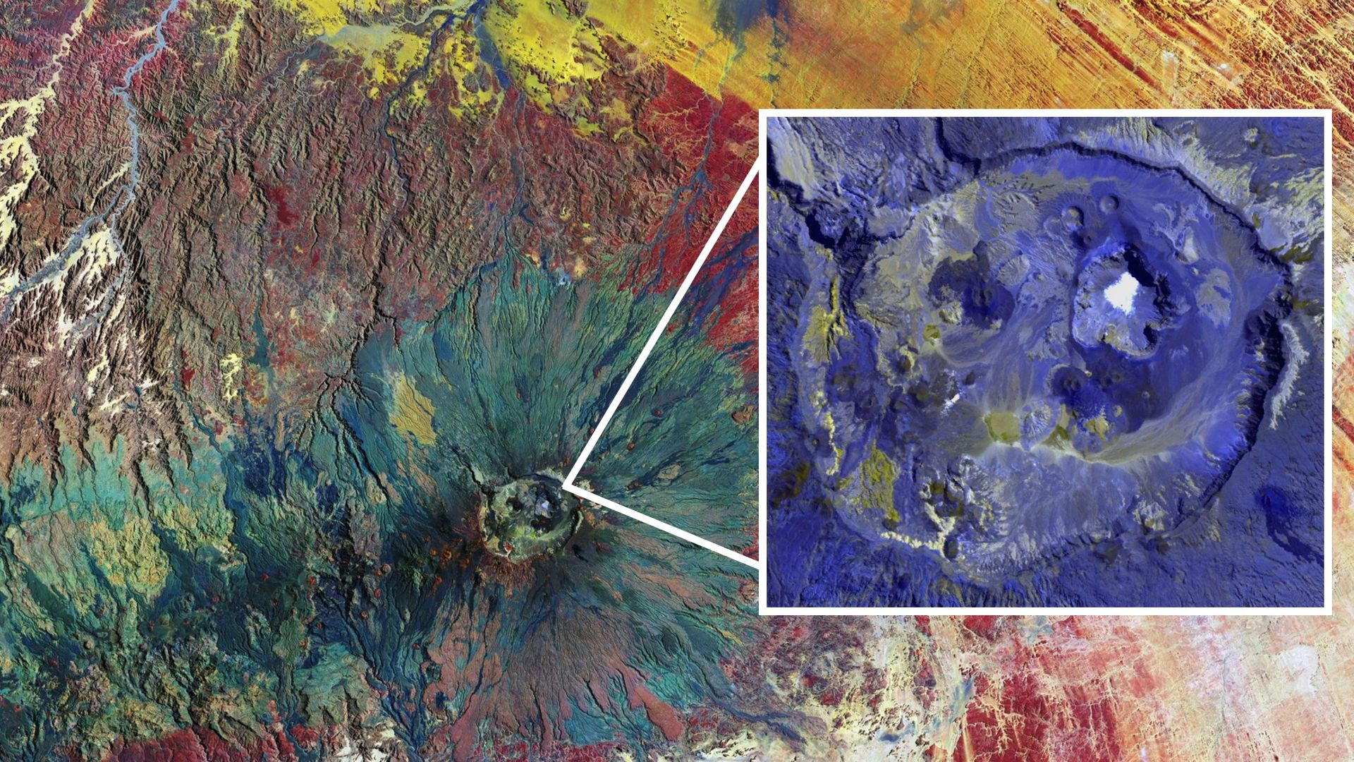 Une paire d'images satellite en fausses couleurs montrant la topographie cachée du volcan et de sa caldeira