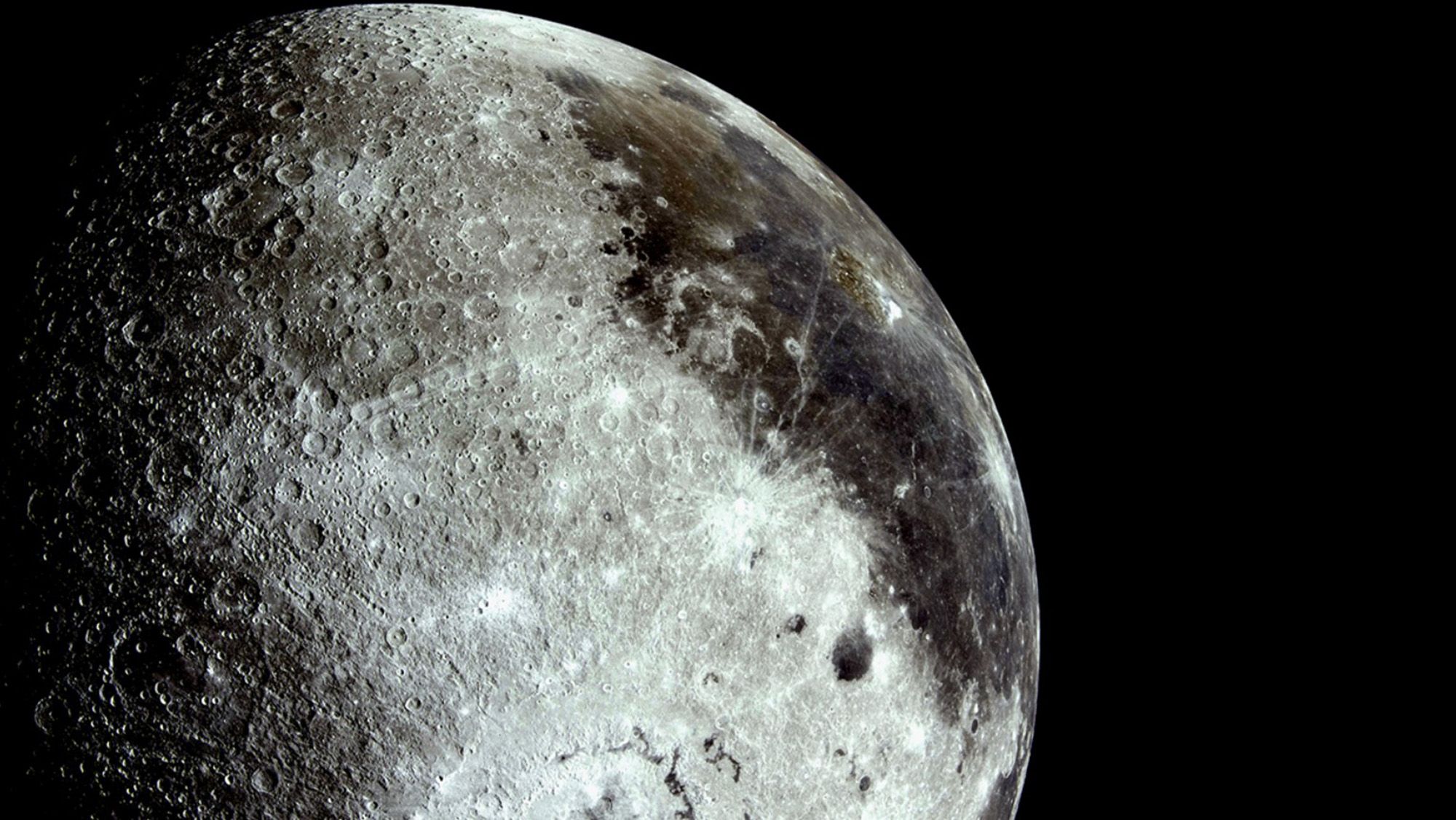 « Couleurs semblables à celles des marais » sur la Lune : un nouveau rapport de la NASA révèle d'étranges vues de la mission Artemis II — Photo spatiale de la semaine