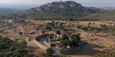 Des poteries chinoises découvertes dans le Grand Zimbabwe révèlent les vastes liens de l’empire médiéval africain s&rsquo;étendant sur des milliers de kilomètres