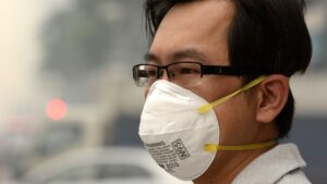 « Une voie directe unique qui pourrait causer des dommages » : des scientifiques découvrent un lien entre la pollution de l'air et des maladies oculaires comme le glaucome