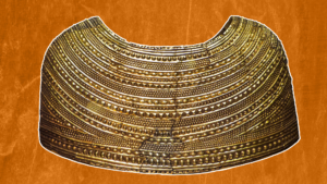 Cape en or moulé : un accessoire vieux de 3 900 ans qui est l'un des plus beaux exemples d'orfèvrerie préhistorique jamais découvert