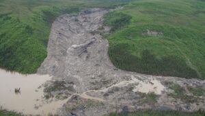 « Un aperçu potentiel de l'avenir » : le changement climatique a déclenché des « glissements de terrain de pergélisol » avec des blocs de glace de la taille d'une maison au Canada